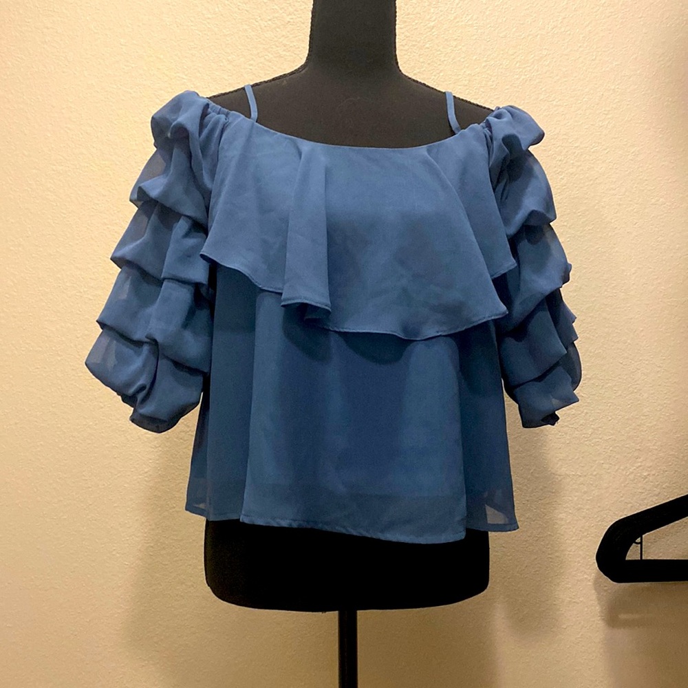 Size Small flowy shirt. Dusty Navy Blue.